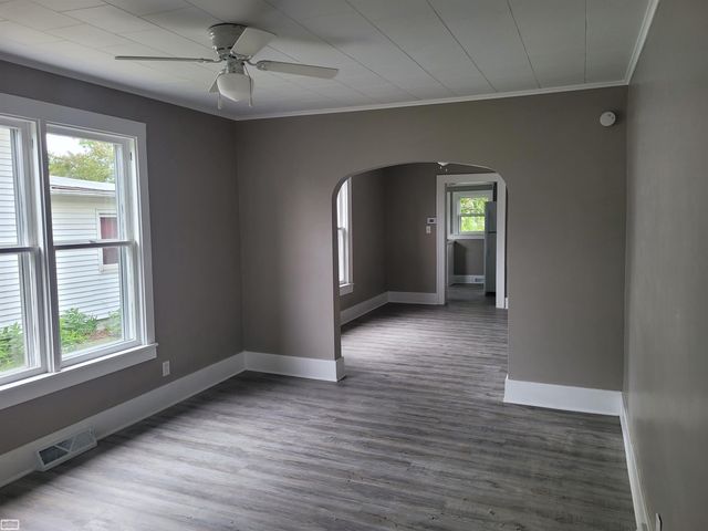 1707 Mcpherson Street, Port Huron, MI 48060
