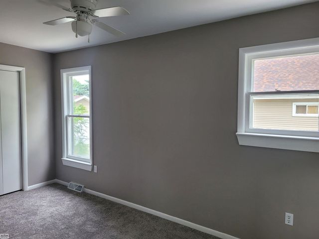 1707 Mcpherson Street, Port Huron, MI 48060