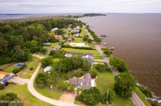 1115 Waterlily Road, Coinjock, NC 27923
