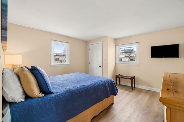543 Winnacunnet Road, Hampton, NH 03842