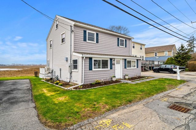 543 Winnacunnet Road, Hampton, NH 03842