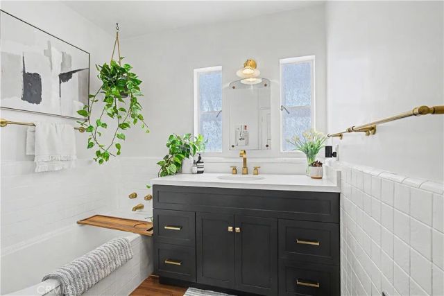923 S S Dodson, San Pedro, CA 90732