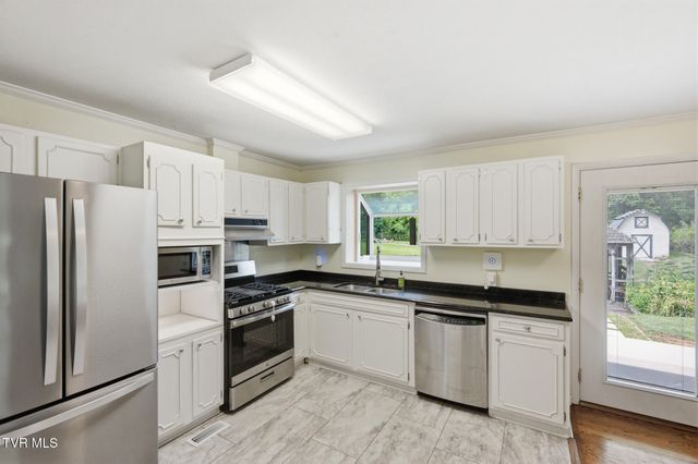 157 Old Moreland Drive, Kingsport, TN 37663