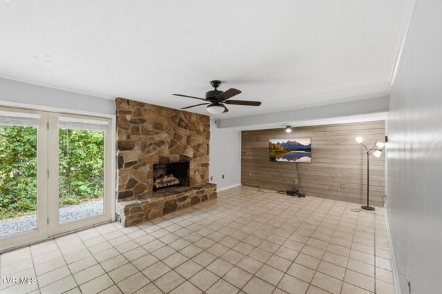 157 Old Moreland Drive, Kingsport, TN 37663
