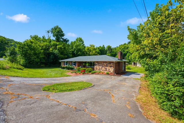 157 Old Moreland Drive, Kingsport, TN 37663