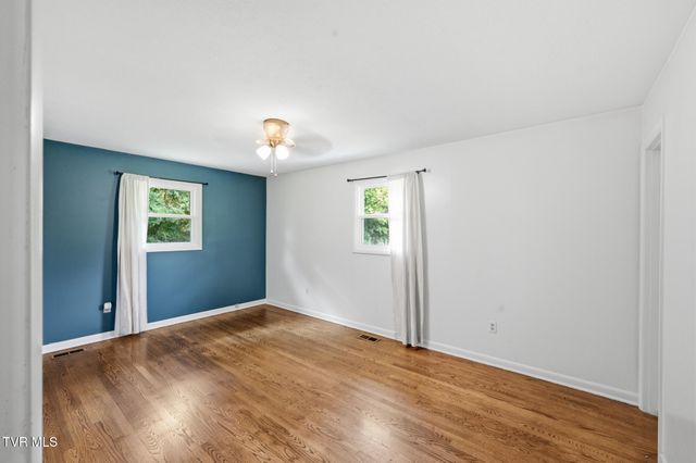 157 Old Moreland Drive, Kingsport, TN 37663