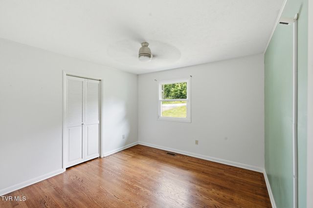 157 Old Moreland Drive, Kingsport, TN 37663