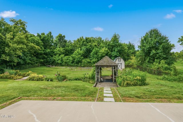 157 Old Moreland Drive, Kingsport, TN 37663