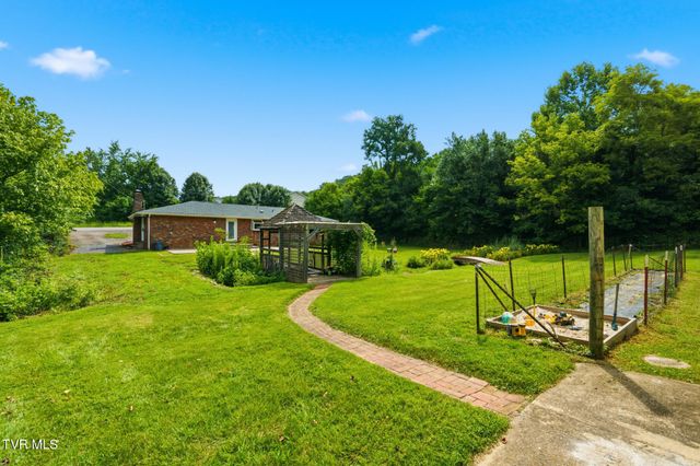 157 Old Moreland Drive, Kingsport, TN 37663