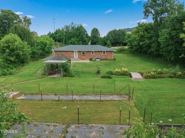 157 Old Moreland Drive, Kingsport, TN 37663