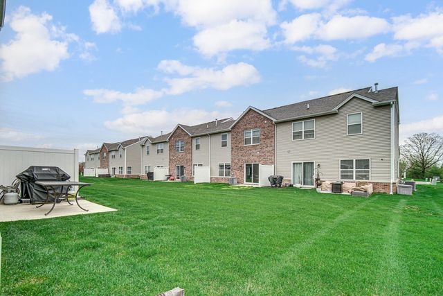 11150 Putnam Drive, Crown Point, IN 46307