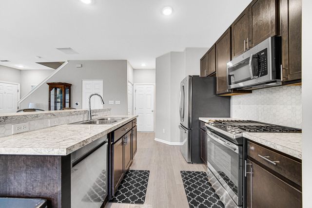 11150 Putnam Drive, Crown Point, IN 46307