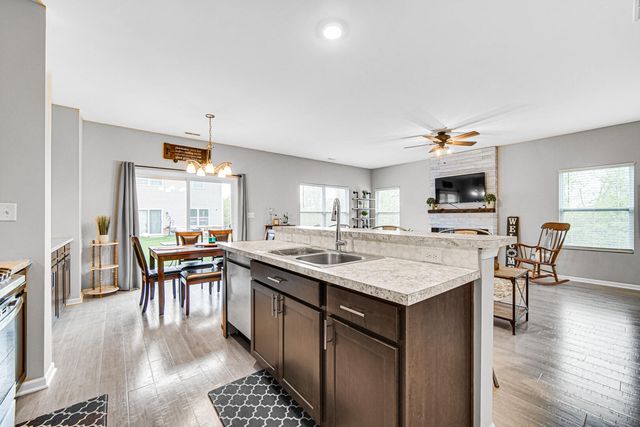 11150 Putnam Drive, Crown Point, IN 46307