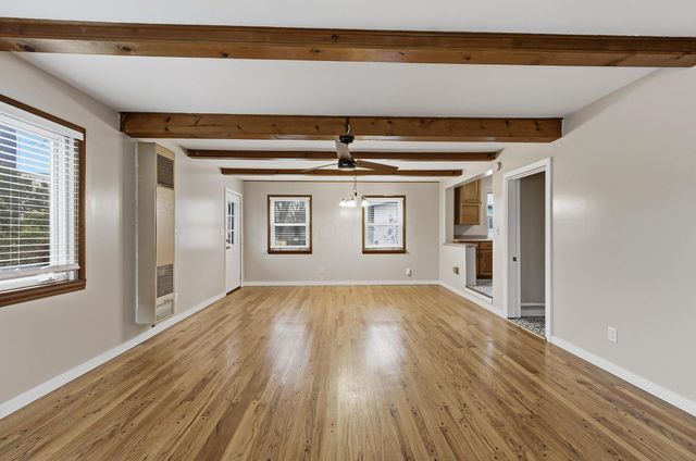 1884 E North Broadway Street, Columbus, OH 43224