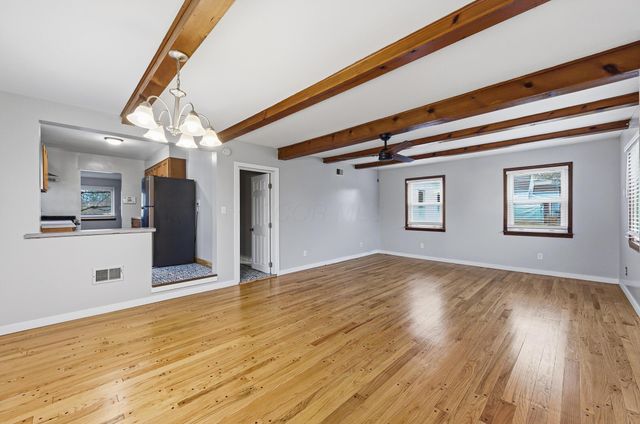 1884 E North Broadway Street, Columbus, OH 43224