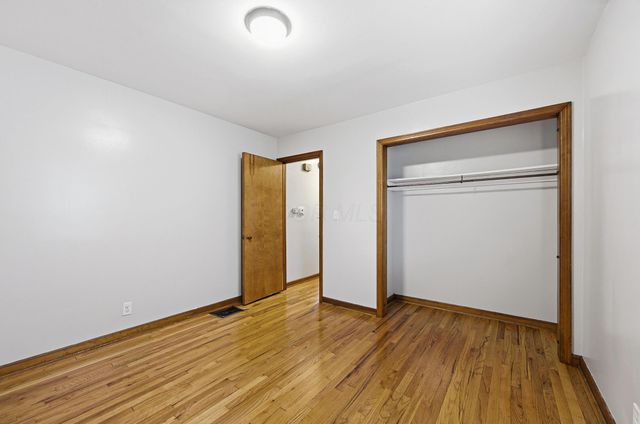 1884 E North Broadway Street, Columbus, OH 43224