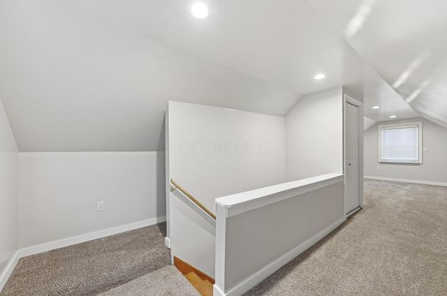 1884 E North Broadway Street, Columbus, OH 43224