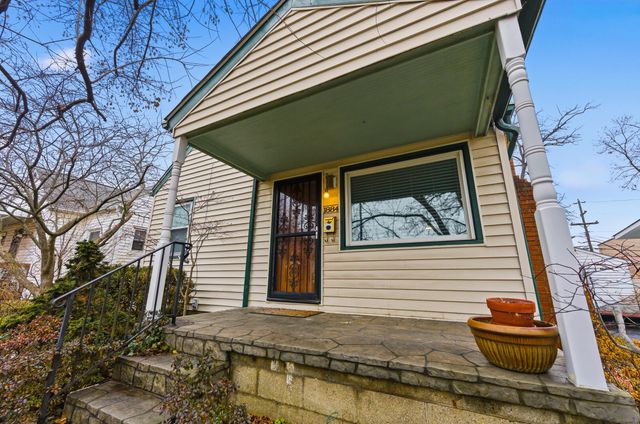 1884 E North Broadway Street, Columbus, OH 43224