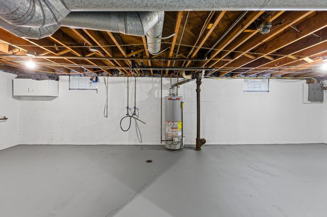 1884 E North Broadway Street, Columbus, OH 43224