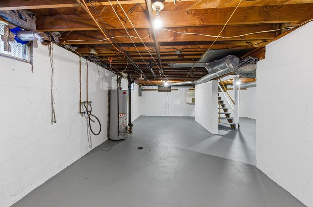 1884 E North Broadway Street, Columbus, OH 43224