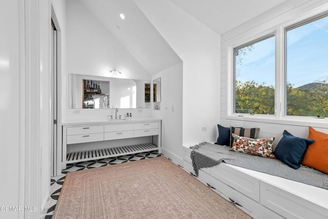 2443 Stafford Road, Westlake Village, CA 91361