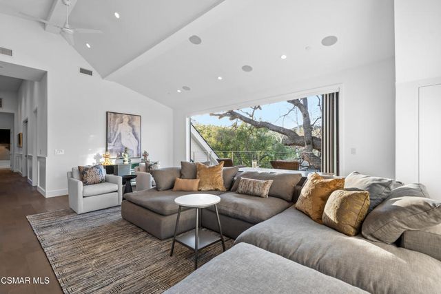 2443 Stafford Road, Westlake Village, CA 91361