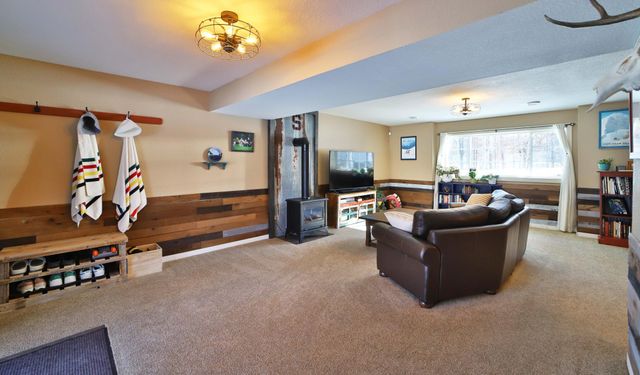 8136 County Road 123, Brainerd, MN 56401