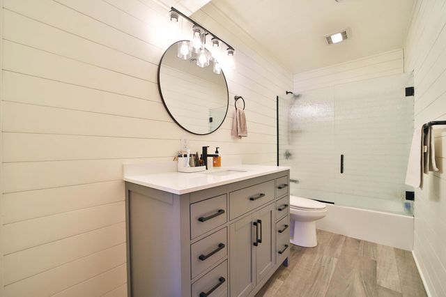 8136 County Road 123, Brainerd, MN 56401