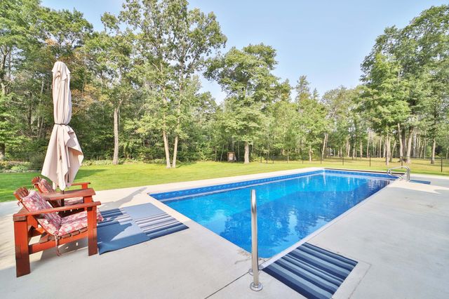 8136 County Road 123, Brainerd, MN 56401