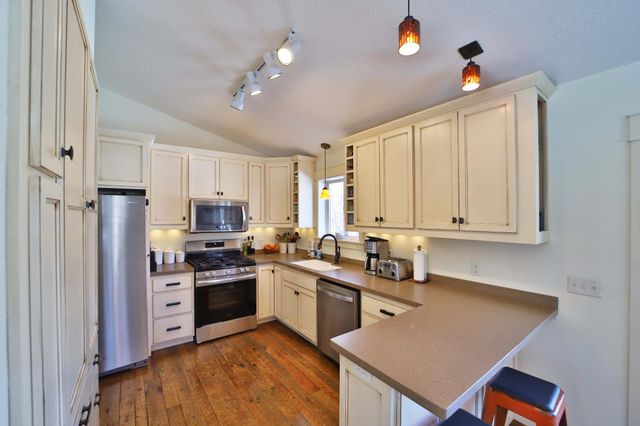 8136 County Road 123, Brainerd, MN 56401