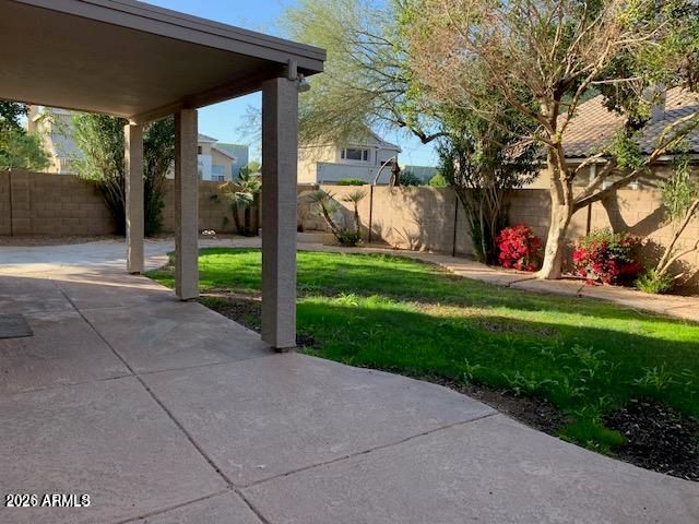 442 W EL FREDA Road, Tempe, AZ 85284