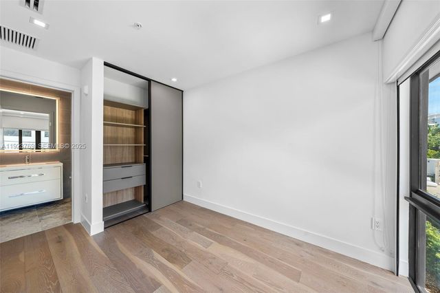 200 Sunrise Dr 200C, Key Biscayne, FL 33149