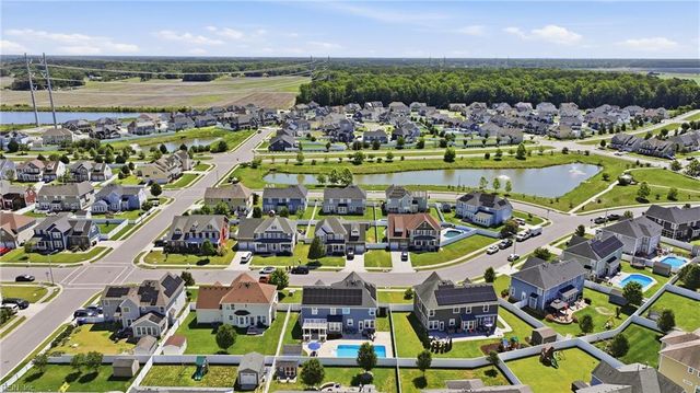 2209 Beeblossom LN, Chesapeake, VA 23323