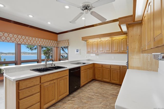 2886 COLLEEN DR, Canyon Lake, TX 78133