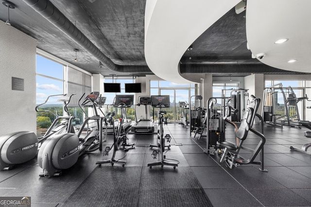 250 Pharr Road NE 1914, Atlanta, GA 30305