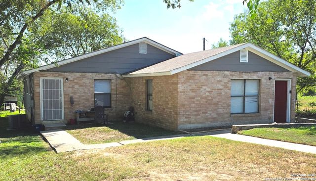 918 Hampton St Apt 1, San Antonio, TX 78220