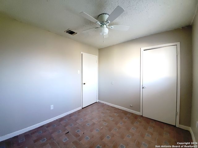 918 Hampton St Apt 1, San Antonio, TX 78220