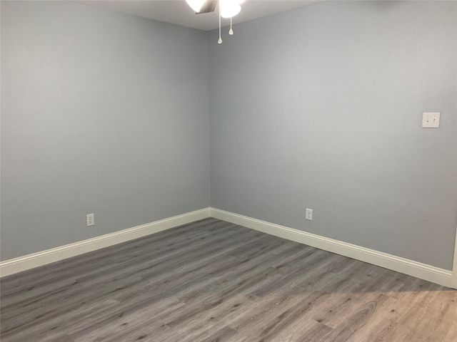 328 1st Street Street B, Galveston, TX 77550