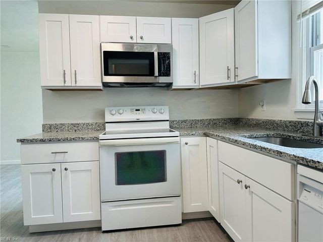 2220 Hanson AVE, Norfolk, VA 23504