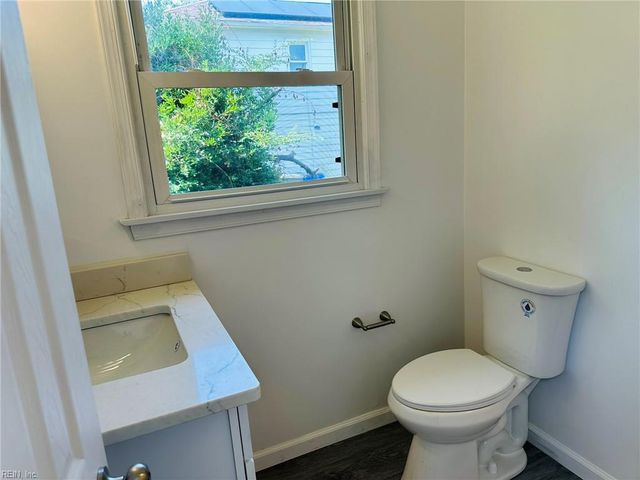 2220 Hanson AVE, Norfolk, VA 23504