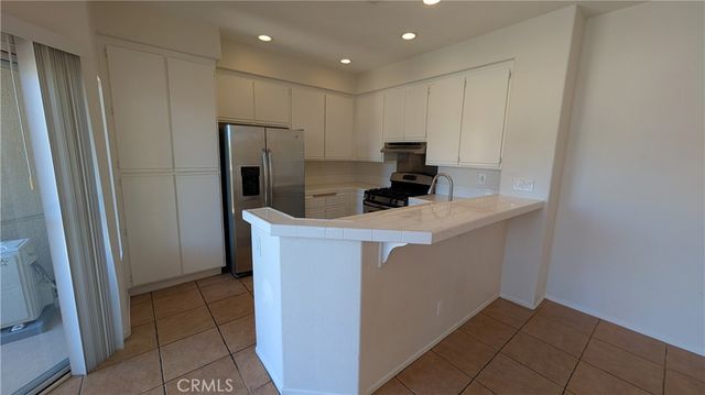 28446 Yosemite, Lake Forest, CA 92679