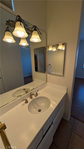 28446 Yosemite, Lake Forest, CA 92679