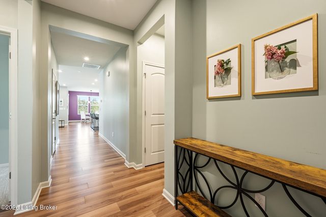 3617 Fordham Park Dr, Louisville, KY 40245