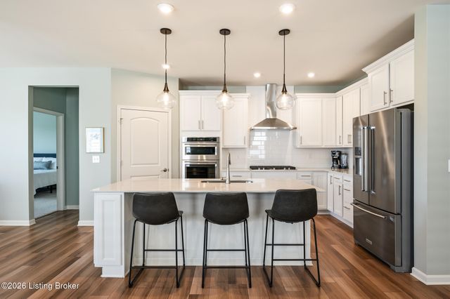 3617 Fordham Park Dr, Louisville, KY 40245