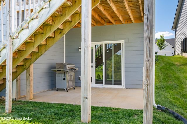 3617 Fordham Park Dr, Louisville, KY 40245