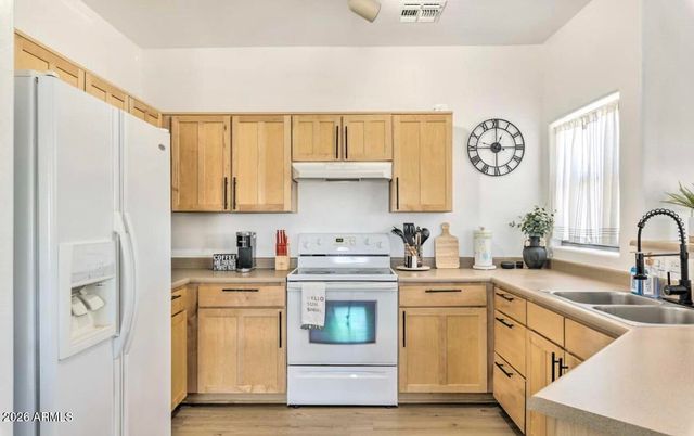525 N MILLER Road 216, Scottsdale, AZ 85257