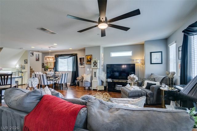 1525 Spiced Wine Avenue 17105, Henderson, NV 89074