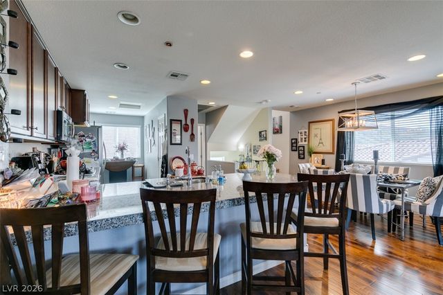 1525 Spiced Wine Avenue 17105, Henderson, NV 89074