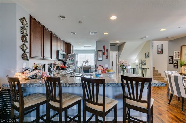 1525 Spiced Wine Avenue 17105, Henderson, NV 89074