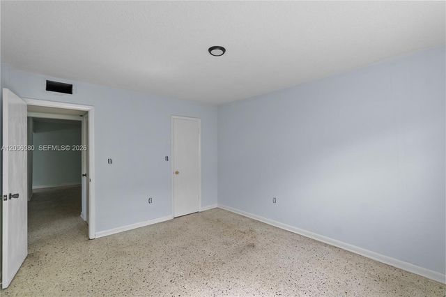 1250 W 26th Pl 108, Hialeah, FL 33010